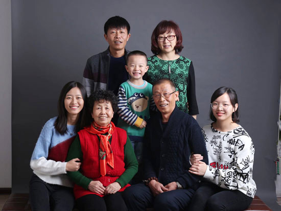 鐘情山河十一年，成就美女老板致富之路
